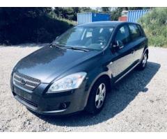 Kia cee'd 1.6 l. - Изображение 4/8