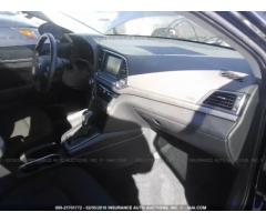 2017 Hyundai Elantra - Изображение 6/10