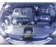 2017 Hyundai Elantra - Изображение 9/10