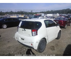 2012 Toyota Scion IQ - Изображение 6/10