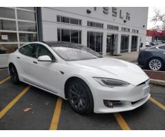 Tesla Model S 75D 2018 г. Новая - Изображение 5/8
