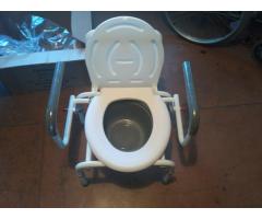 Кресло-туалет, модель FS813, новое, для людей с ограниченными возможностями