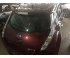 Nissan Leaf 2016 SL 30 кВТ два порта: color:RED