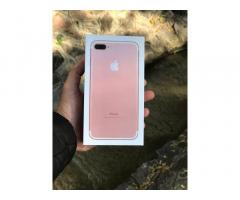 iPhone 7+ 32 GB розовый