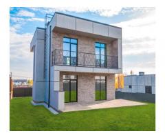 Продаж двоповерхового будинку 162,3 кв.м в стилі Hi-tec в селі Іванковичі