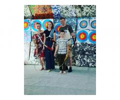 Сімейний відпочинок у Києві — стрільба з лука для дітей і дорослих