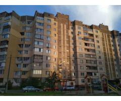 ТРОЕЩИНА! Продам 2 к. квартиру Милославская 31