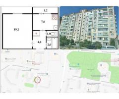ТРОЕЩИНА! Продам 1 к. квартиру пр-т Маяковського 81Б
