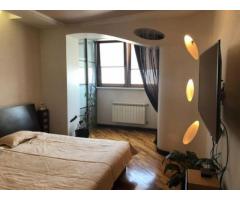 СОЛОМЕНКА! Продам 3 к. квартиру Кадетский Гай 3