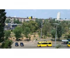 ВОСКРЕСЕНКА! Продам 3 к. квартиру Пражская 3