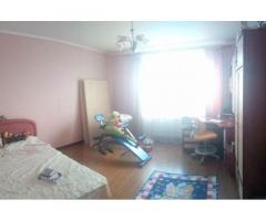 3к 100 кв.м. Аркадия Голуба (Постышева) 1В