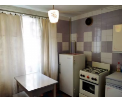 ЛУКЬЯНОВКА! Продам 4 к. квартиру Половецкая 12\42