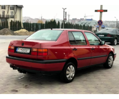Volkswagen Vento 1.6i 2000 - Изображение 7/10