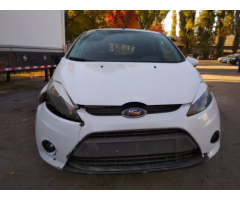 Ford Fiesta 1.4 2012 (Форд Фиеста)