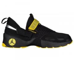 Jordan Trunner LX Black/Black/Opti Yellow