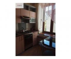 Продам 2х комнатную квартиру в Центре.