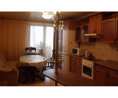 Урловская ул., д. 10А, Позняки