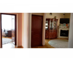 Продам 4х комн кв 97м2 Сталинка Севастопольская пл