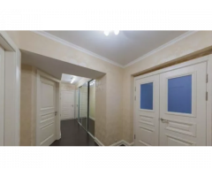 4к.131кв.м.Печерский район, Мазепы Ивана ул., д. 7