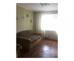 Продам 3-к раздельную квартиру, Киев,  Дарницкий р-н, ул. Ревуцкого 19/1